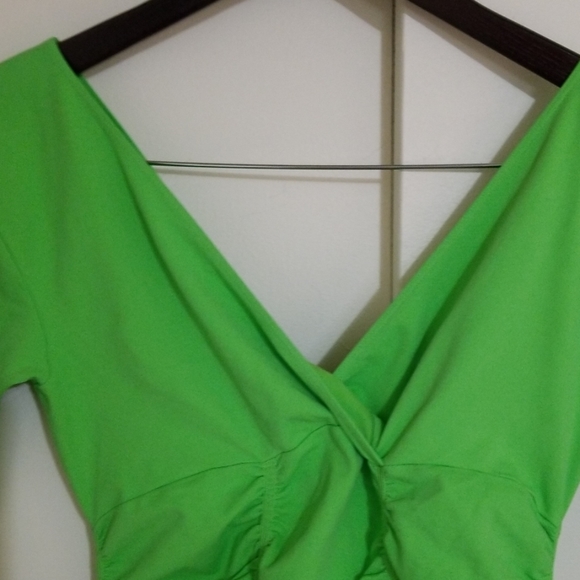 Top - Picture 3 of 4